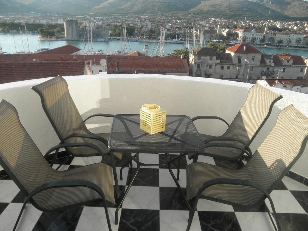 Rooms Carija Trogir Exterior foto