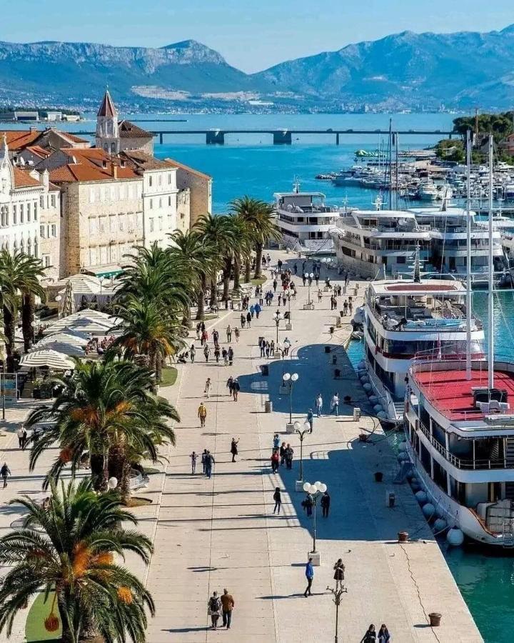 Rooms Carija Trogir Exterior foto